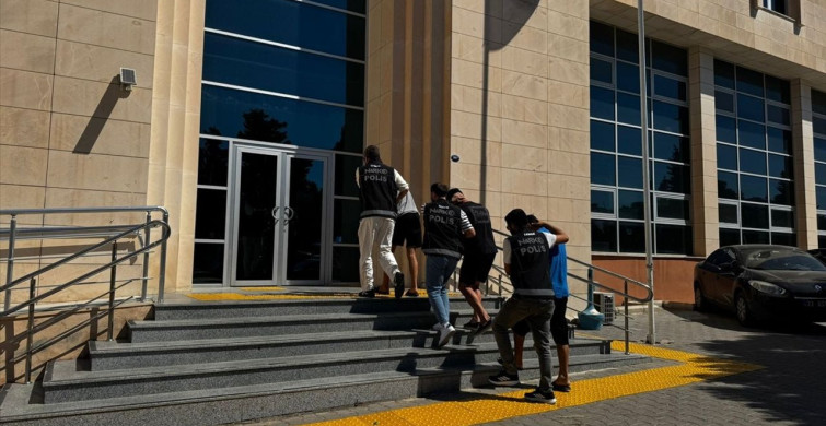 İzmir Uyuşturucu Operasyonunda 11 Zanlı Tutuklandı