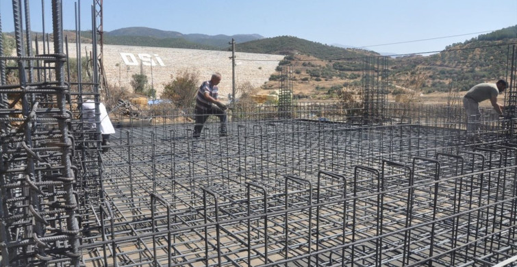 İzmir'de Afetzedeler Yeni Evlerine Kavuşuyor