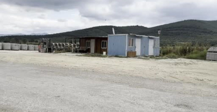 İzmir'de Altınlar İçin Komşusunu Öldüren Kadın Tutuklandı