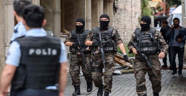 İzmir'de Büyük Nevruz Operasyonu
