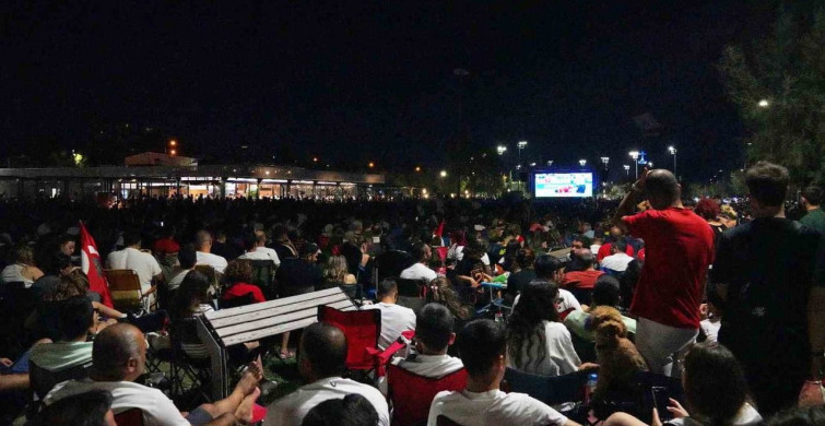 İzmir’de dünya kupası heyecanı dev ekranlarda yaşanacak