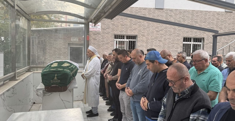İzmir'de Eşini Öldüren Zanlı Tutuklandı