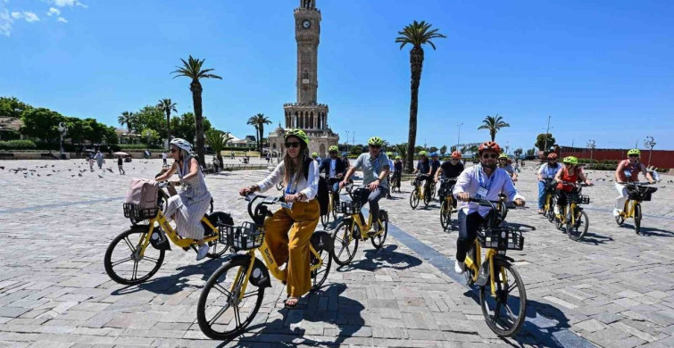 İzmir'de Fuarcılığın Geleceği İçin Zirve Zamanı