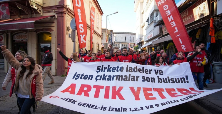 İzmir'de İşçiler Ücretsiz İzne Karşı Eylemlerini Sürdürüyor