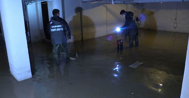 İzmir'de İZSU'nun İhmali Sonucu Su Baskını!