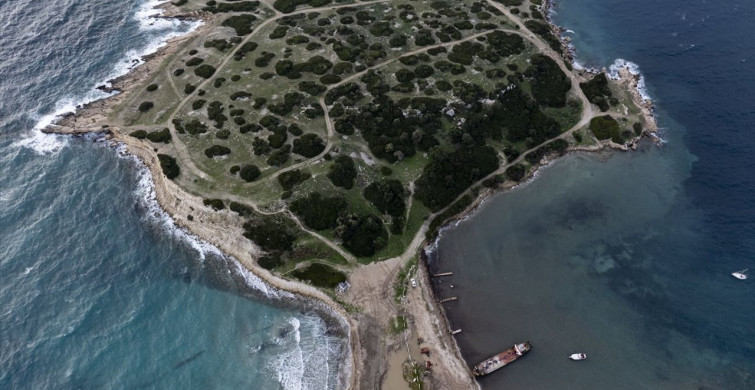 İzmir'de Kaçak Hurda Gemi Sökümüne Cezai İşlem