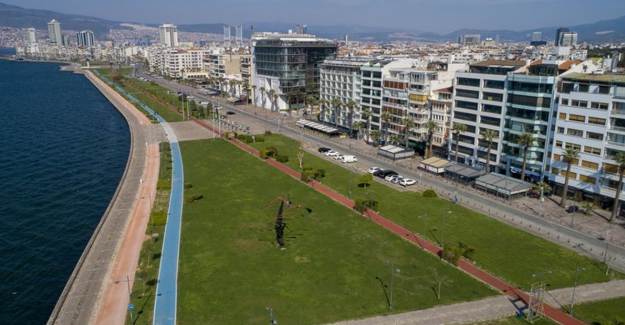 İzmir'de Koronavirüs Nedeniyle Halka Açık Etkinlikler İptal!