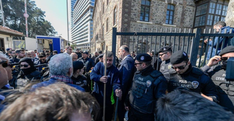 İzmir'de Meslek Fabrikası Tahliyesinde Gerginlik Yaşandı