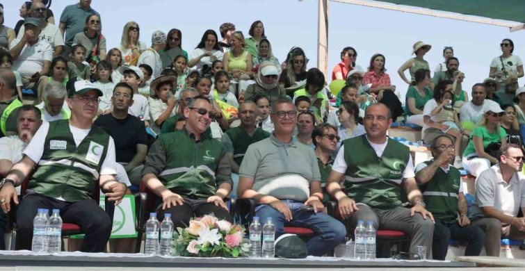 İzmir'de sağlıklı yaşam spor festivali coşkusu