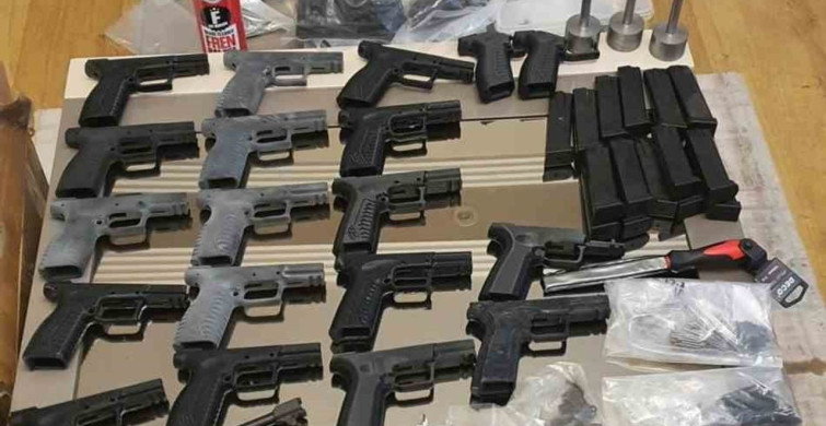 İzmir’de suç örgütlerine yönelik operasyon: 38 kişi gözaltında