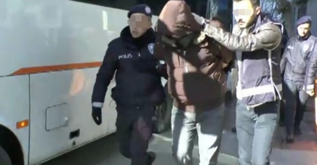 İzmir'de Suç Örgütü Operasyonu, 59 Kişi Adliyeye Sevk Edildi