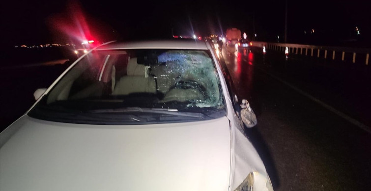 İzmir'de Trafik Kazası: Avukat Hayatını Kaybetti