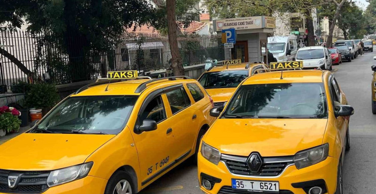 İzmir'de Ulaşım Ücretlerine Zam Geldi