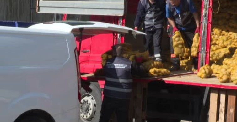 İzmir'de Üreticiye Destek: 300 Ton Patates Dağıtımı