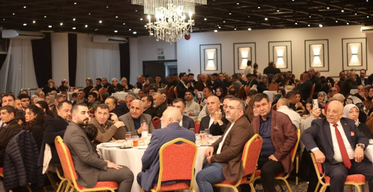 İzmir'de Yerel Yönetim Eleştirisi