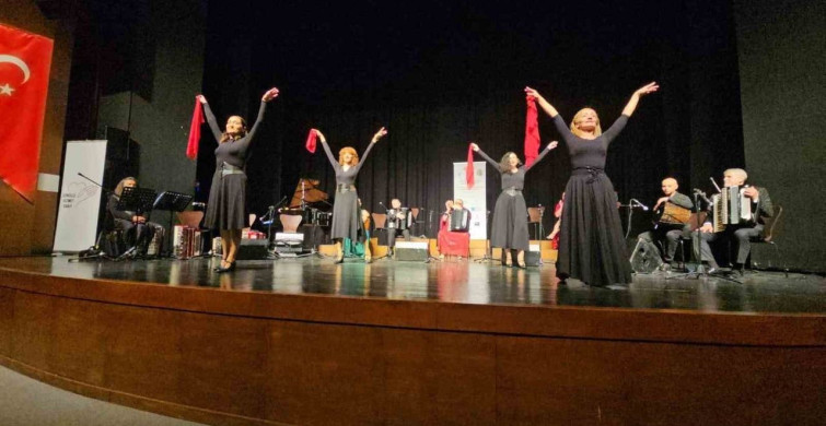 İzmirli Sanatçı Ejder Orkun Kılıç, Uluslararası Akordeon Festivalinde Jüri Üyesi
