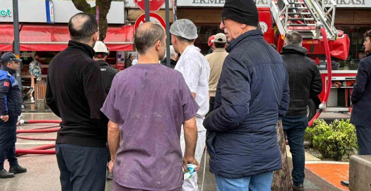 İzmit'te Fırın Yangını: 3 Kişi Dumandan Etkilendi