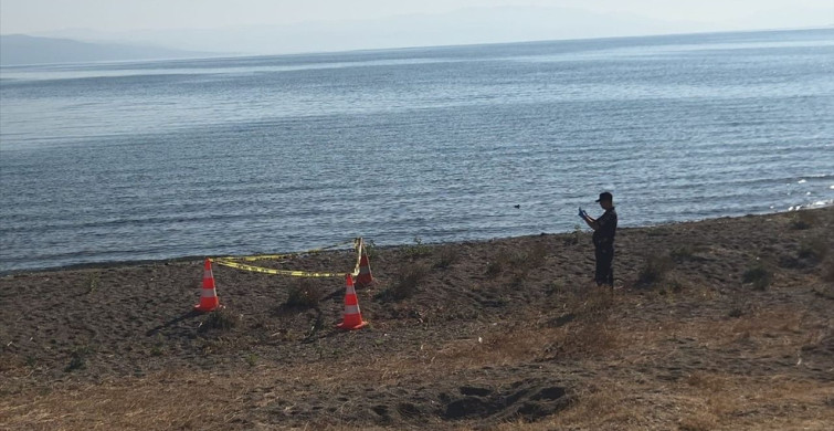 İznik Gölü Sahilinde El Bombası İmhası