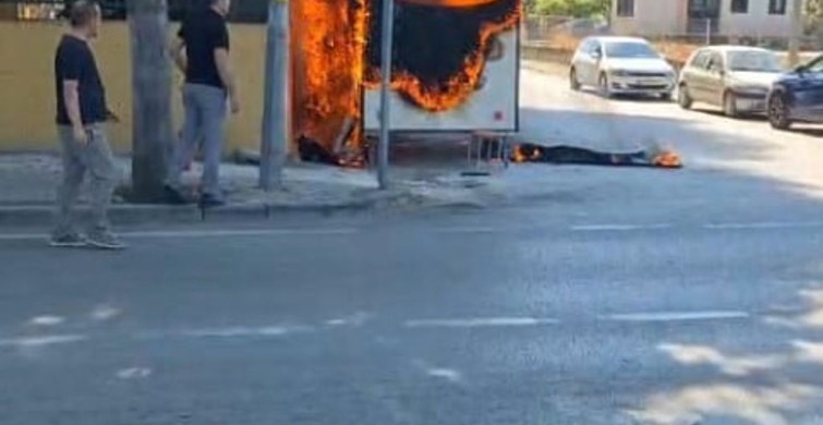 İznik'te park halindeki karavan yangını paniğe neden oldu