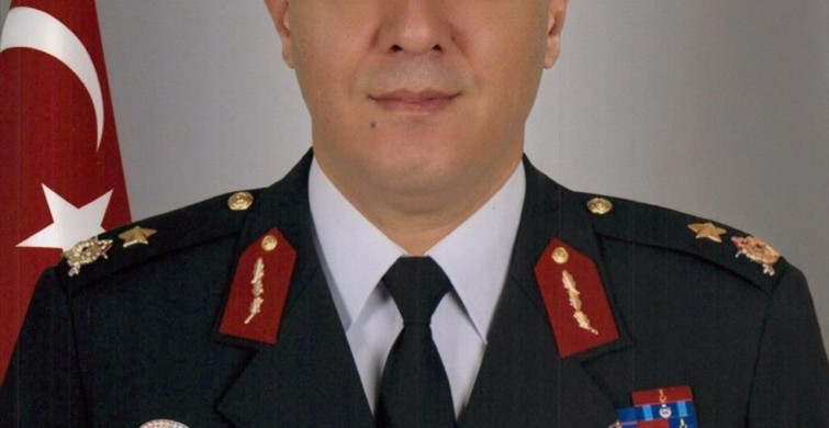Jandarma KOM Daire Başkanı Tuğgeneral Selami Akşit Hayatını Kaybetti Jandarma KOM Daire Başkanı Tuğgeneral Selami Akşit Hayatını Kaybetti