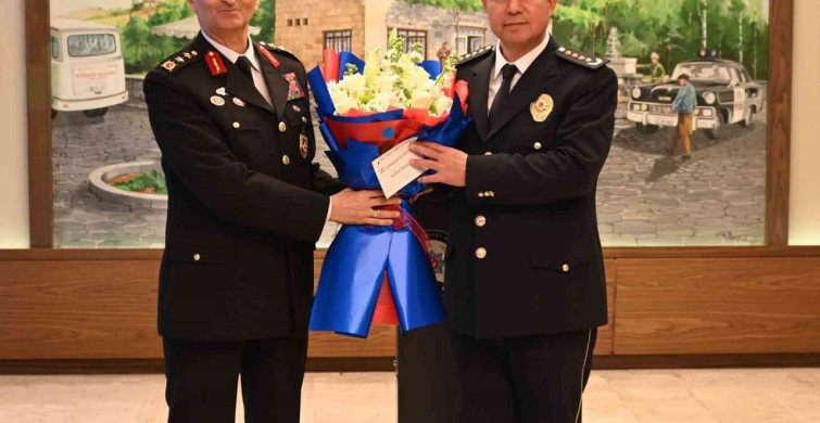 Jandarma ve Emniyet Arasında Anlamlı Ziyaret