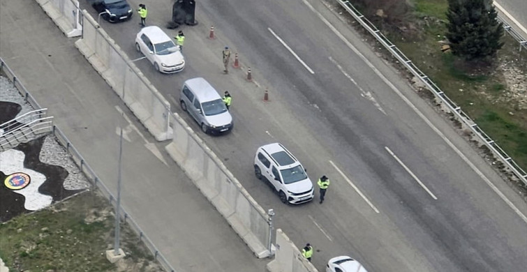 Jandarma'dan Bayram Öncesi Hava ve Karadan Trafik Denetimi