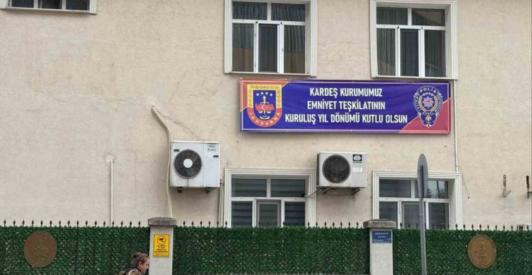 Jandarma'dan Polise Anlamlı Jest