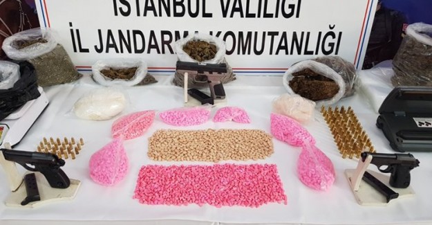 Jandarma'dan Uyuşturucu Operasyonu