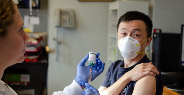 Japonya'da Kovid-19'a Karşı Aşılama Başladı!