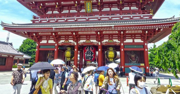 Japonya'da Sıcak Havalardan Etkilenen 11 Kişi Hayatını Kaybetti
