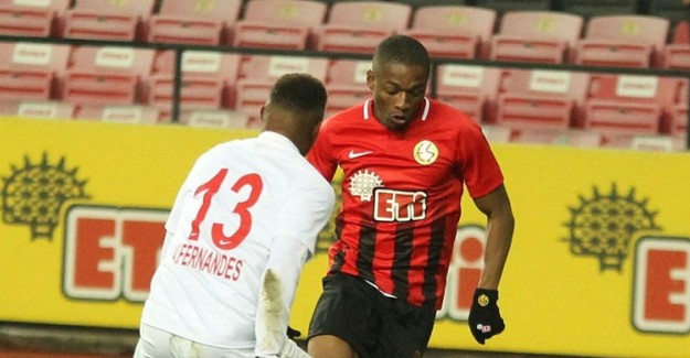 Jesse Sekidika Galatasaray'a Çok Yakın!