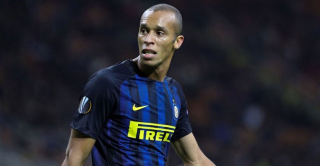 Joao Miranda, Çin'e Transfer Oldu  