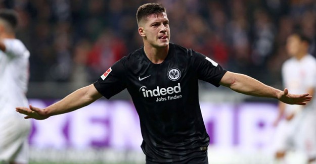 Jovic Coştu, Frankfurt Şov Yaptı!