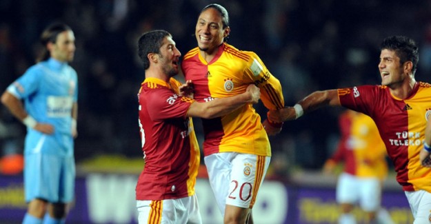Juan Pablo Pino: 'Gençler Falcao Gibi Futbolcuları Örnek Alsın’