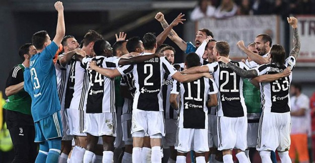 Juventus Art Arda 7. Kez Şampiyon!