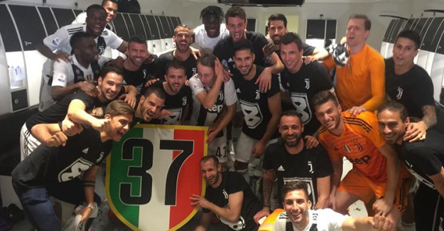 Juventus Üst Üste 8. Kez Şampiyon Oldu