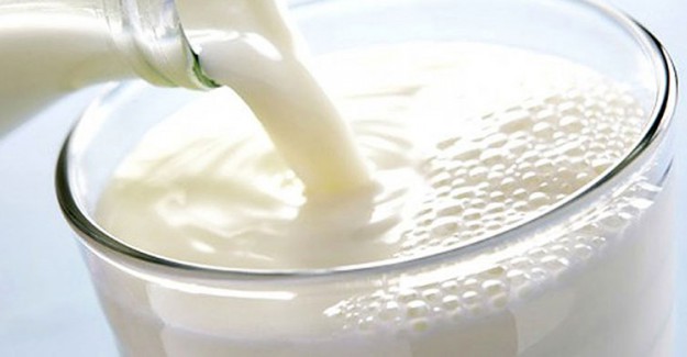 Kabızlık İçin Sütün İçine Bunu Atın!