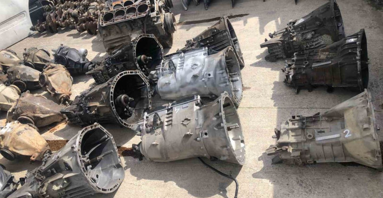 Kaçak Oto Parçası Ticareti Operasyonu: 2 Milyon Lira Zarar Önlenmiş