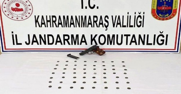 Kaçan Araçtan Roma Sikkesi Çıktı