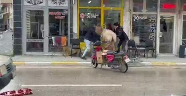 Kaçan İnek Berber ve Çay Ocağına Girmeye Çalıştı