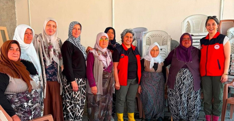 Kadın çiftçilere yönelik eğitimler sürüyor