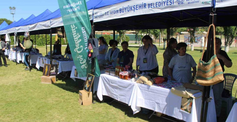Kadın Girişimciler Aydın’da El Emeği Ürünlerini Sergiledi