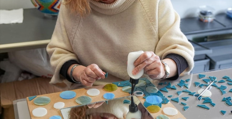 Kadın Girişimcinin Mozaik Sanatıyla Küresel Başarı Hedefi