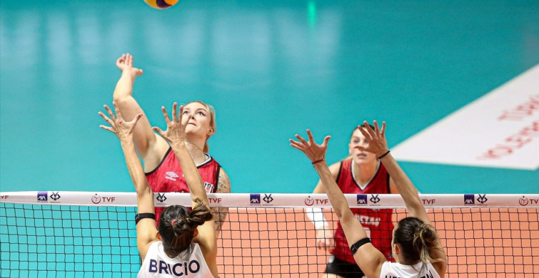 Kadınlar AXA Sigorta Kupa Voley: Beşiktaş, İlbank'a Yenildi