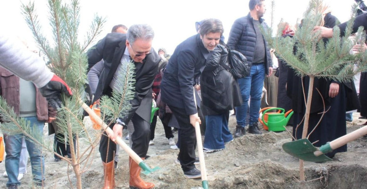 Kadınlarla El Ele Bir Fidan Bin Nefes Etkinliği