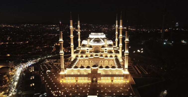 Kadir Gecesi ne zaman, hangi güne denk geliyor? Kadir Gecesi tarihi 2022