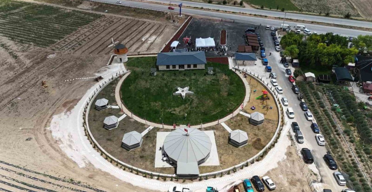 Kağılcık ekolojik teke obası törenle hizmete açıldı