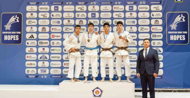 Kağıtspor'dan Uluslararası Başarılar: Madalya Yağmuru Devam Ediyor