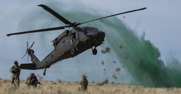 Kahraman Pilot Sikorsky'yi Doçka'nın Üzerine İndirdi