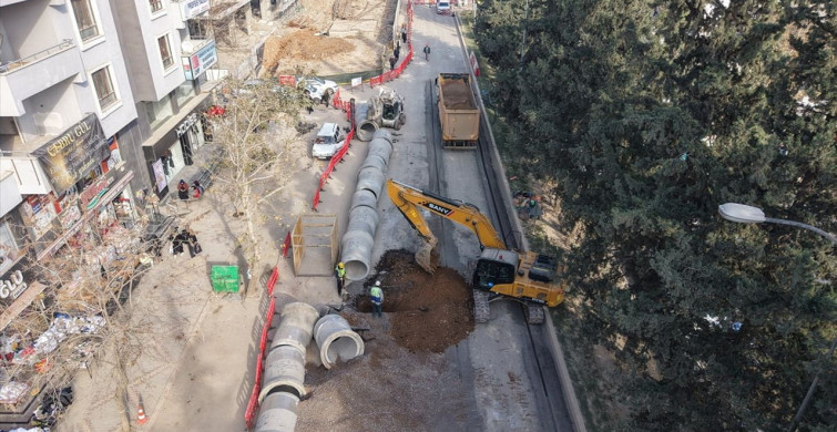 Kahramanmaraş'ta Altyapı Yenileme Çalışmaları Devam Ediyor
